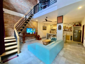 Modern 2-bedroom townhouse with rooftop terrace